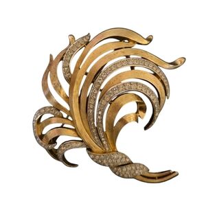 Vintage Crown Trafari Pave' crystal trifanium feather brooch